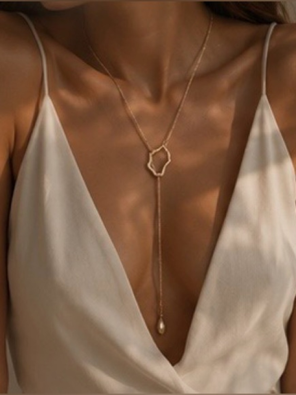 Elegant Gold Necklace
